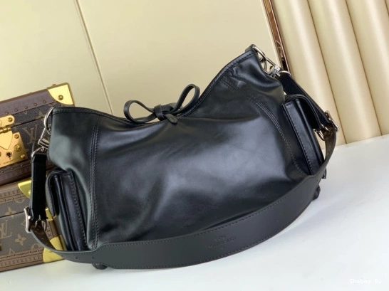 CarryAll Cargo -33.5 LOUIS VUITTON x 23x15cm 0718